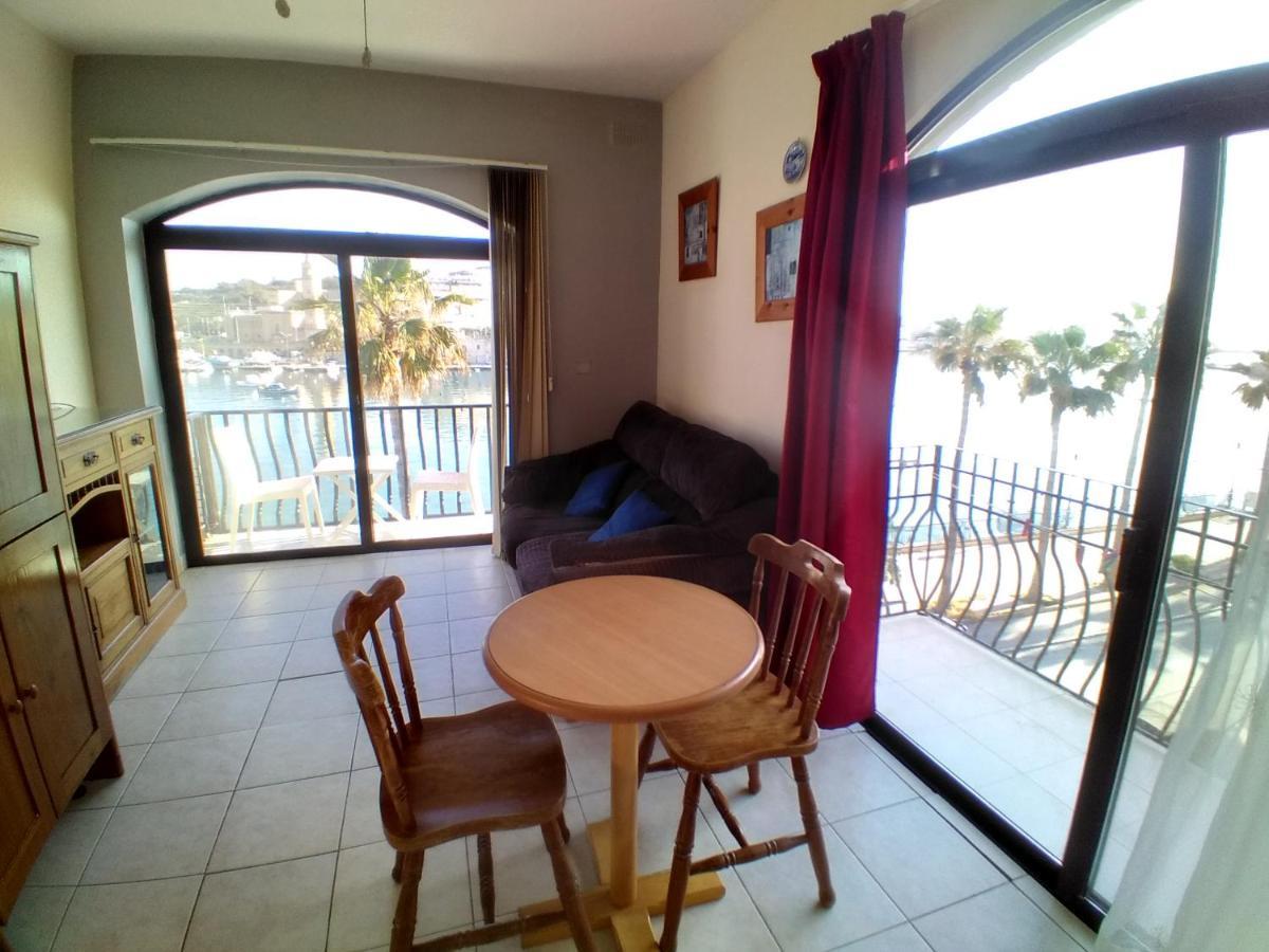 Seafront Akwador Hotell Marsaskala Eksteriør bilde